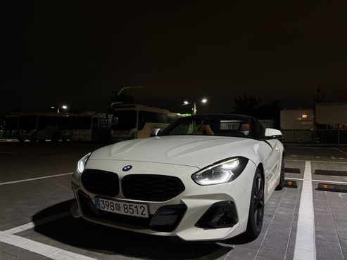 BMW Z4 M40i — пробег 3 800 км — фото 1 из 5