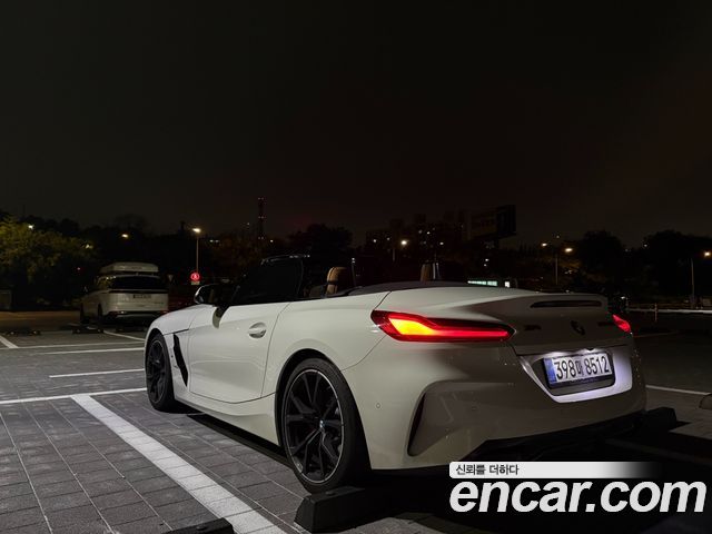BMW Z4 M40i — пробег 3 800 км — фото 2 из 5