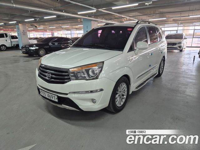 Ssangyong KORANDO 4WD GT 11-seater — пробег 158 000 км — фото 3 из 5