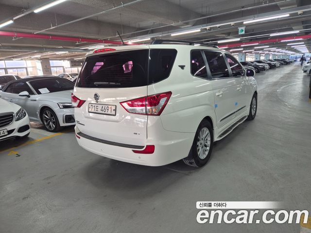 Ssangyong KORANDO 4WD GT 11-seater — пробег 158 000 км — фото 5 из 5