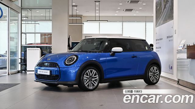 Mini Cooper Classic — пробег 6 909 км — фото 1 из 5