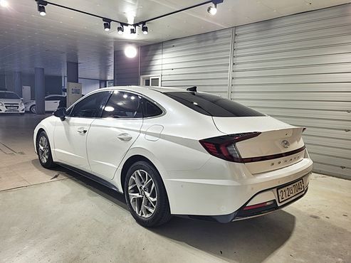 Hyundai Sonata 2.0 Premium — пробег 63 776 км — фото 2 из 5