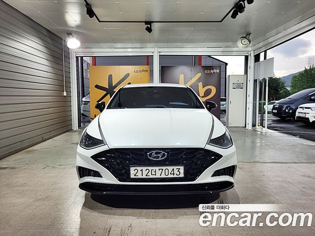 Hyundai Sonata 2.0 Premium — пробег 63 776 км — фото 3 из 5
