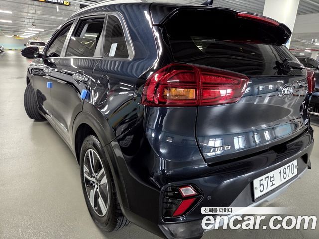 Kia Niro из Кореи Encar
