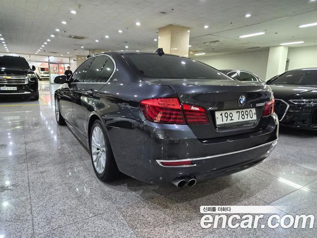 BMW 5-Series 528i Luxury Plus — пробег 82 672 км — фото 3 из 5
