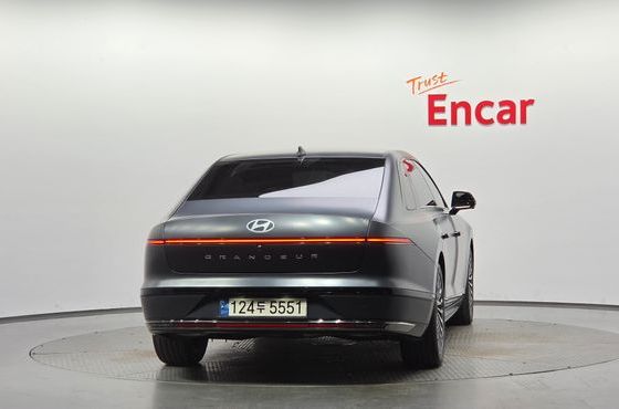 Hyundai Grandeur Calligraphy — пробег 43 490 км — фото 4 из 5