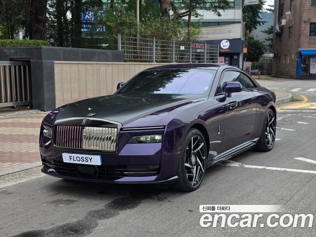 Rolls-Royce Spectre Coupe Black Badge — пробег 10 300 км — фото 1 из 5