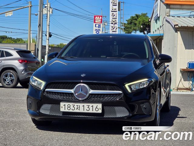 Mercedes-Benz A-Class A220 Hatchback — пробег 82 000 км — фото 1 из 5
