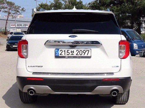 Ford Explorer 2.3 LimIted 4WD — пробег 34 328 км — фото 4 из 5