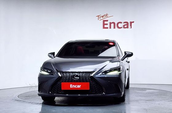 Lexus ES F-Sport — пробег 58 536 км — фото 3 из 5