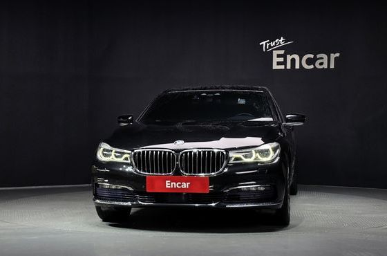BMW 7-Series 730Ld xDrive — пробег 180 210 км — фото 3 из 5