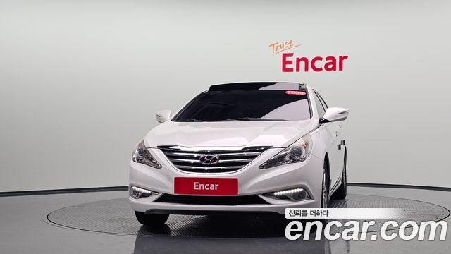 Hyundai Sonata LPI Premium — пробег 82 012 км — фото 3 из 5