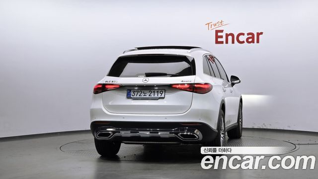 Mercedes-Benz GLC-Class GLC 300 4MATIC Avantgarde — пробег 4 559 км — фото 4 из 5