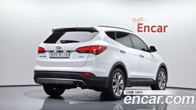 Hyundai Santafe Diesel(e-VGT) 2.0 2WD Exclusive — пробег 140 487 км — фото 2 из 5