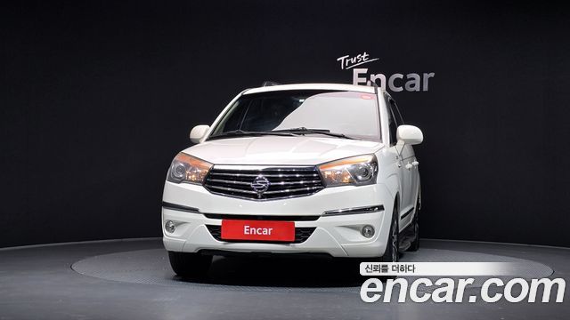 Ssangyong KORANDO 4WD RX 11-seater — пробег 157 521 км — фото 3 из 5