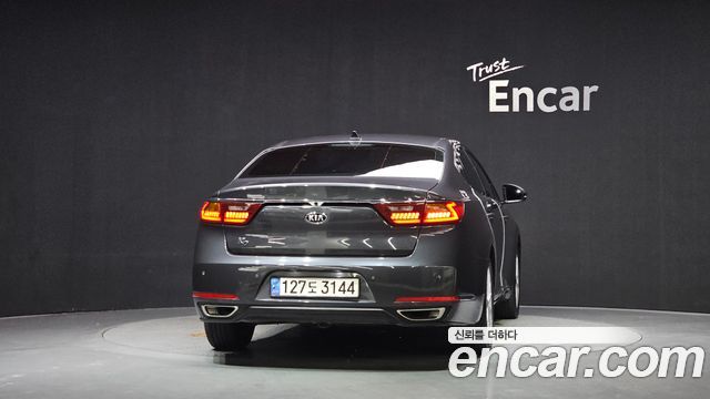 Kia K7 из Кореи Encar