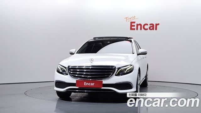 Mercedes-Benz E-Class из Кореи Encar
