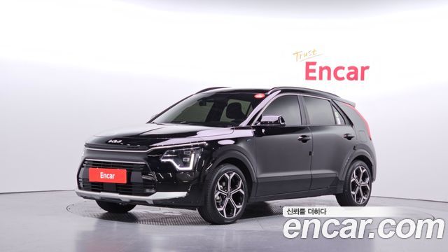 Kia Niro Trendy — пробег 31 859 км — фото 1 из 5