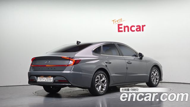 Hyundai Sonata 2.0 Premium — пробег 37 322 км — фото 2 из 5