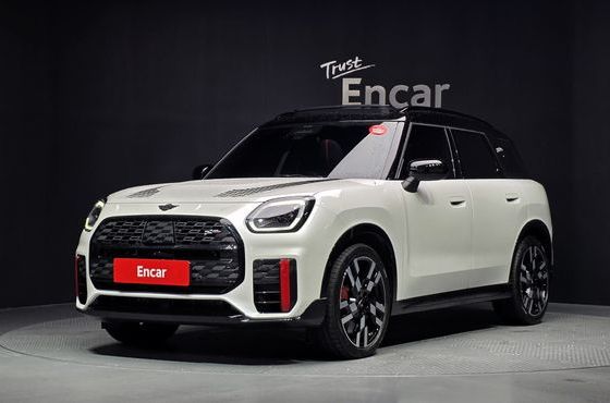 Mini Countryman ALL4 JCW — пробег 7 120 км — фото 1 из 5