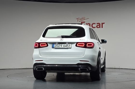 Mercedes-Benz GLC-Class GLC300 4MATIC — пробег 81 124 км — фото 4 из 5