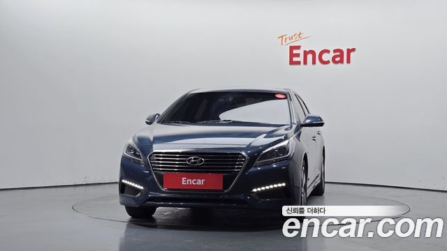 Hyundai Sonata 2.0 Plug-in HEV Permium — пробег 214 650 км — фото 3 из 5