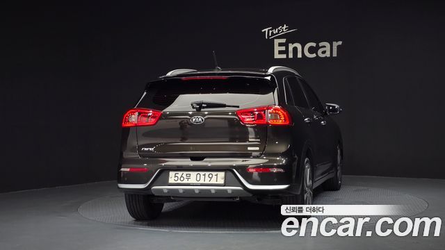 Kia Niro Noblesse — пробег 153 136 км — фото 4 из 5
