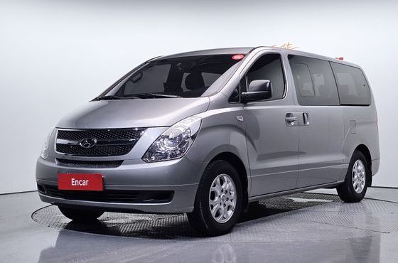 Hyundai Starex 12-Seater Wagon CVX Deluxe — пробег 79 039 км — фото 1 из 5