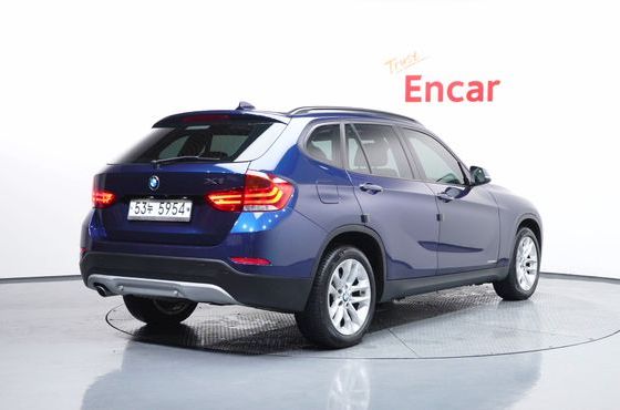 BMW X1 xDrive 18d — пробег 93 504 км — фото 2 из 5