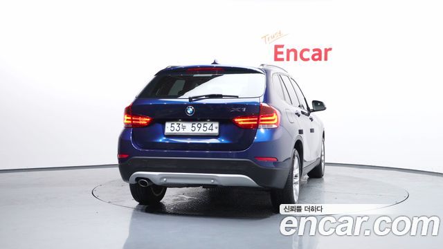 BMW X1 xDrive 18d — пробег 93 504 км — фото 4 из 5