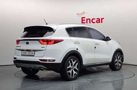 Kia Sportage Diesel 2.0 4WD Noblesse Special — пробег 122 533 км — фото 2 из 5