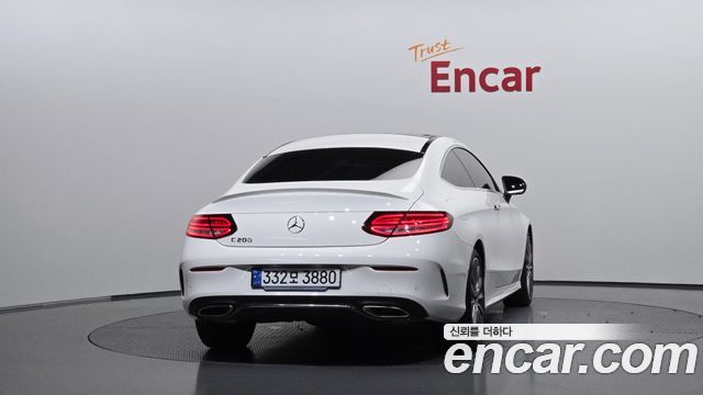 Mercedes-Benz C-Class из Кореи Encar