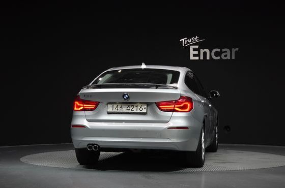BMW Gran Turismo GT 320d — пробег 47 972 км — фото 4 из 5