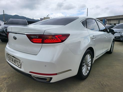 Kia K7 3.0 LPI Luxury (Rental Car) — пробег 98 900 км — фото 2 из 5