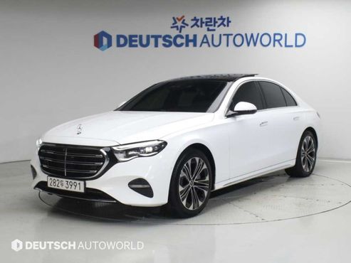 Mercedes-Benz E-Class E350e 4MATIC — пробег 9 855 км — фото 1 из 5