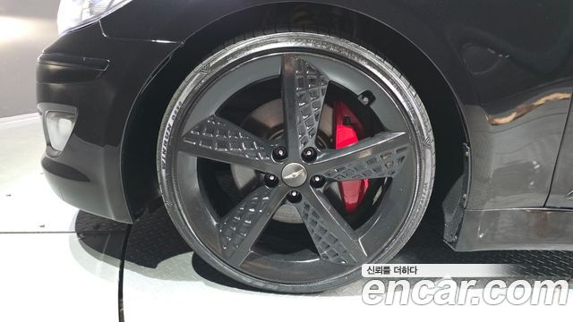 Hyundai Genesis из Кореи Encar
