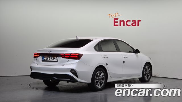 Kia K3 из Кореи Encar