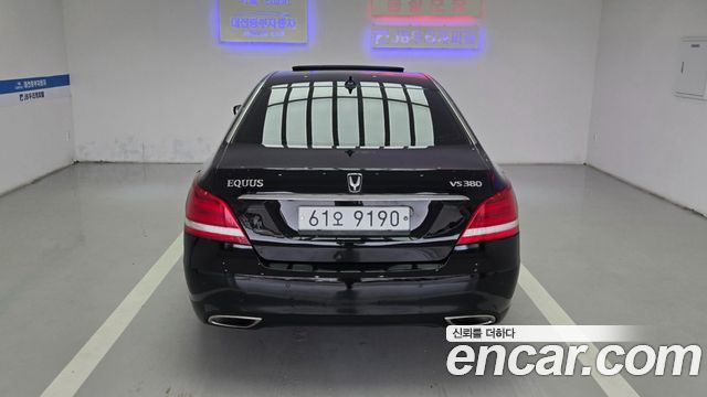Hyundai Equus из Кореи Encar