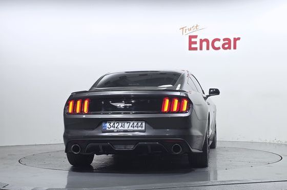 Ford Mustang GT Coupe — пробег 115 465 км — фото 4 из 5