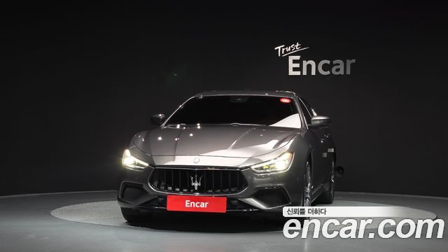 Maserati Ghibli из Кореи Encar