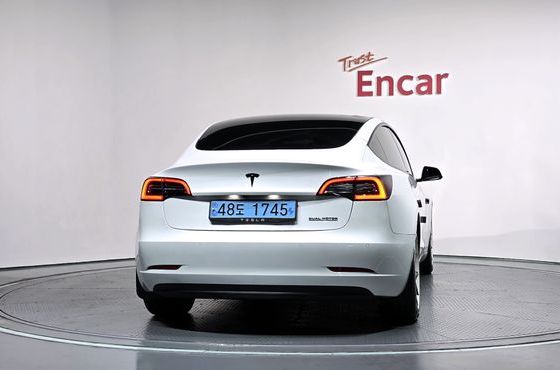Tesla Model 3 Long Range AWD — пробег 78 847 км — фото 4 из 5