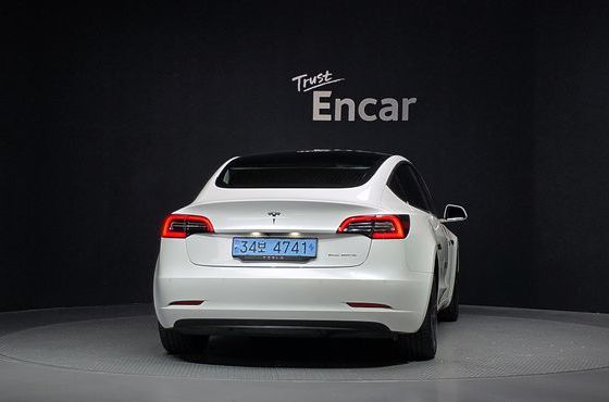 Tesla Model 3 Long Range AWD — пробег 171 209 км — фото 4 из 5