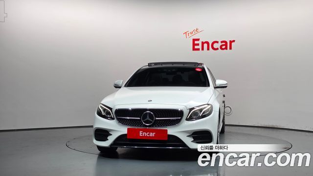 Mercedes-Benz E-Class из Кореи Encar
