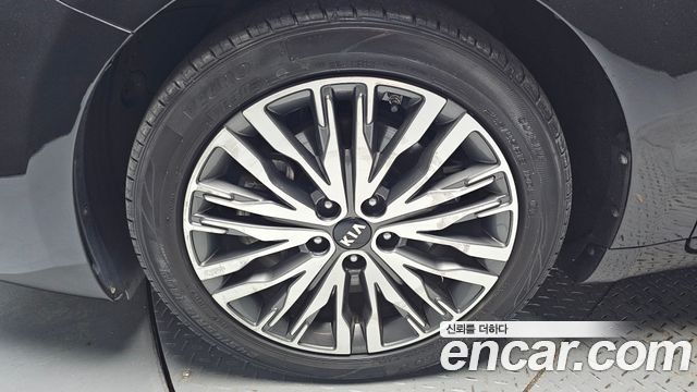 Kia K7 из Кореи Encar