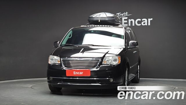 Chrysler Grand Voyager 3.6 LIMITED — пробег 128 811 км — фото 3 из 5
