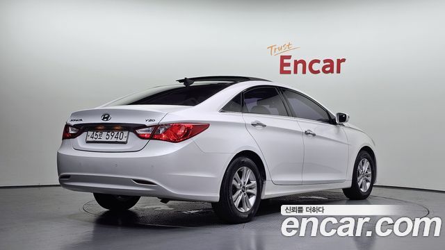 Hyundai Sonata Prime Black — пробег 162 014 км — фото 2 из 5