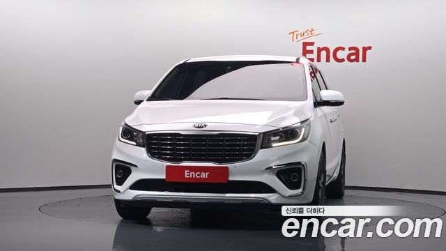 Kia Carnival из Кореи Encar