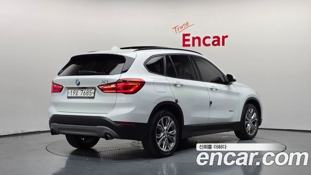 BMW X1 xDrive 20d — пробег 113 418 км — фото 2 из 5