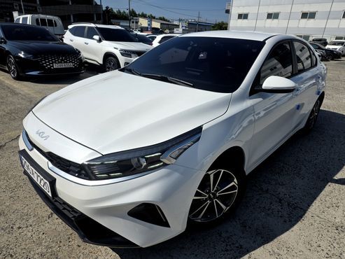 Kia K3 1.6 Prestige — пробег 76 000 км — фото 1 из 5