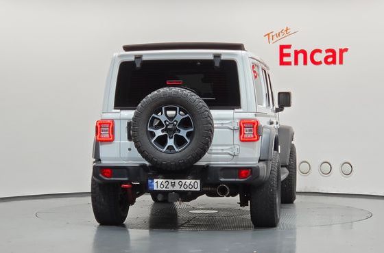 Jeep Wrangler 2.0 Rubicon Power Top 4Door — пробег 74 320 км — фото 4 из 5